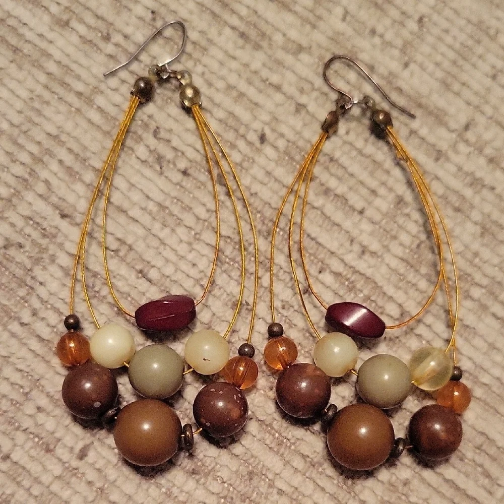 Elegant Multi-Color Beaded Eire Elongated Layer Loop Earrings Vintage